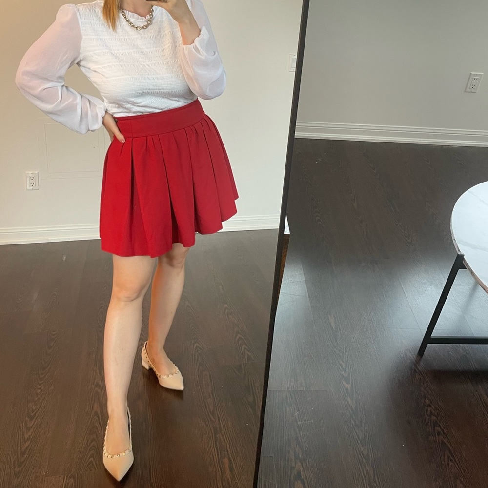 Zara - Pleated Mini Skirt - US Small